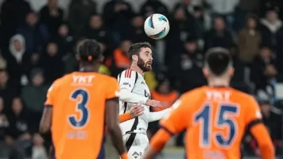 Beşiktaş Başakşehir'i konuk ediyor! İşte muhtemel 11'ler