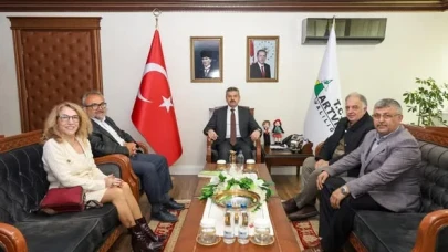 Bitlis Valisi Karakaya, DAKA 2025 Toplantısı'nda 2024 raporu ve 2025 projelerini görüştü.