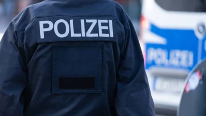 Almanya'da bir evde biri çocuk 3 kişi öldürüldü