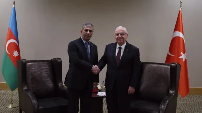 Bakan Güler, Azerbaycanlı mevkidaşı Hasanov ile bir araya geldi