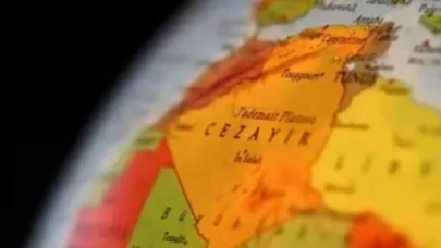 Cezayir 12 Fransız diplomatı sınır dışı etti