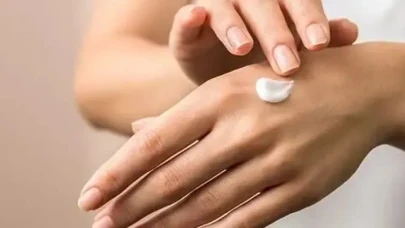 Fucicort krem ne işe yarar? Fucicort krem ne için kullanılır? Fucicort krem nereye sürülür?