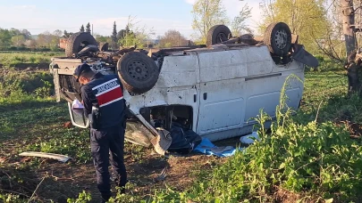 Samsun Bafra'da feci kaza: Devrilen minibüsten sağ çıkamadı