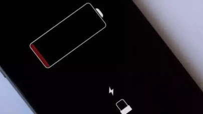 Şarjı en uzun dayanan telefonlar: İşte pil ömrüyle sizi şaşırtacak modeller!