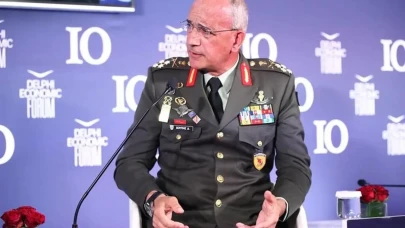 Yunan Genelkurmay Başkanı'ndan Türkiye'ye sert ifadeler: 5 dakikada cevap veririz!