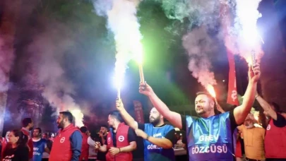 İzmir'de grev krizi: İşçiler 94 bin TL maaş için mücadele ediyor