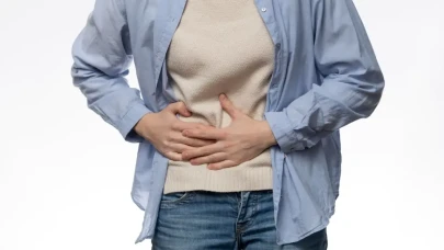 Apandisit Nedir? Apandisit Belirtileri Nelerdir?