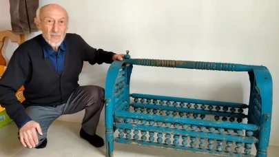 80 Yıl Önce Yattığı Beşiğini Saklıyor