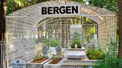 Bergen’in Mezarı Neden Kafeste Kilitli?