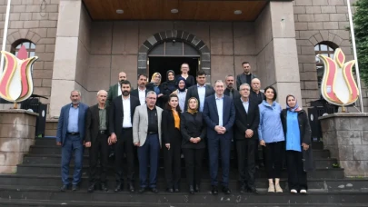 Tuncer Bakırhan'dan Muş Belediyesi'ne Ziyaret