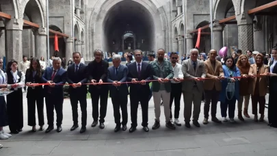 Genç Sanatçılardan Tarihî Mekânda Büyüleyici Sergi: Raci Alkır Güzel Sanatlar Lisesi Yıl Sonu Resim Sergisi Açıldı