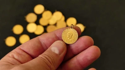 Altın Fiyatları Ne Kadar Oldu? Gram, Çeyrek, Cumhuriyet Altını Kaç TL?
