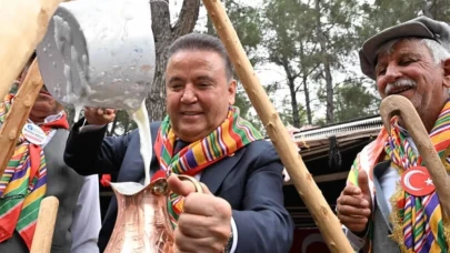 Uluslararası Antalya Yörük Türkmen Festivali hazırlıkları başladı, konserler ve kültürel etkinliklerle dolu!