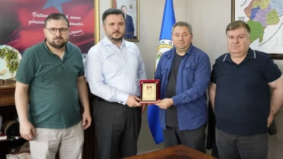 Artvin Trabzonspor Taraftarlar Derneğinden Orman Bölge Müdürü Gürsoy’a ziyaret
