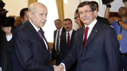 Bahçeli'den Davutoğlu'na Kuzey Irak ziyareti dolayısıyla teşekkür telefonu