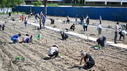 İkinci Kent Bostanı Koşukavak’ta açıldı