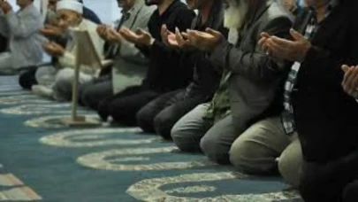 Rize'de bayram namazı için belirlenen saat nedir?