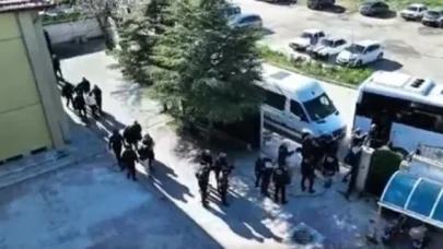 46 ilde FETÖ'ye yönelik operasyonlarda 361 şüpheli yakalandı | Bakan Yerlikaya duyurdu!