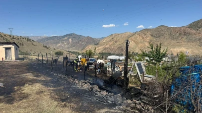 Oltu'da Arı Kovanı ve Anız Yangını İtfaiye Ekiplerince Söndürüldü