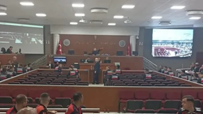 Ümit Özdağ Hakkında 4 Yıla Kadar Hapis İstemi