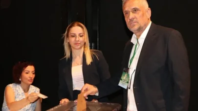 Öz Gıda İş Sendikası Doğu Karadeniz yeni başkanı Orhan Topaloğlu oldu, kurumsal adımlar atılıyor