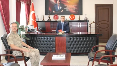 Van Çaldıran’da Jandarma Komutanı Gökhan Üre’den Veda Ziyareti