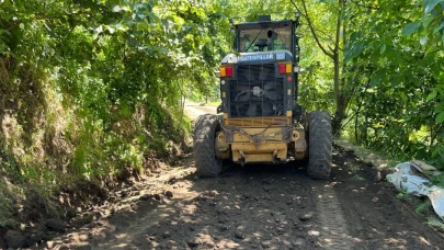 Beşikdüzü Belediyesi’nden Yol ve Altyapı Çalışmalarına Devam