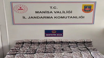 Manisa'da 19 bin 376 adet sentetik ecza hap ele geçirildi