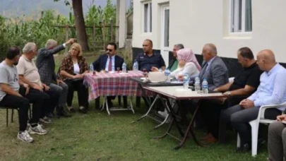 Kaymakam Zafer Şahin, Ardıçlı Köyü'nde Vatandaşlarla Buluşarak İhtiyaçlarını Dinledi