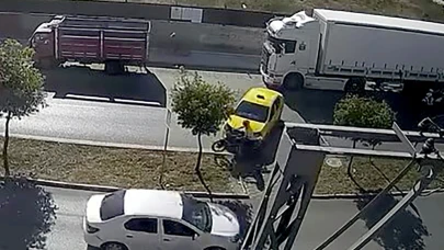 Taksinin Çarptığı Motosiklet Sürücüsü Hayatını Kaybetti, Taksi Şoförü Gözaltına Alındı