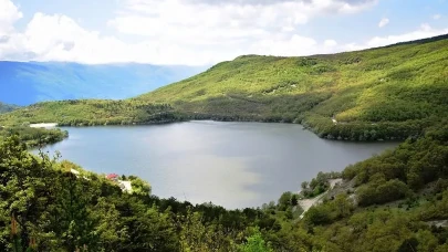 Zinav Gölü - Reşadiye - Tokat - Türkiye