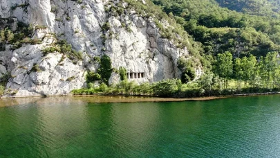 Asarkale, Kral Kaya Mezarı - Bafra - Samsun - Türkiye