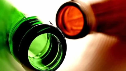 Bira şişelerinin yeşil ve kahverengi olmasının asıl nedeni şerbetçiotuymuş...