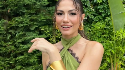 Demet Özdemir Beyaz iç çamaşırı giyip üstsüz poz verdi