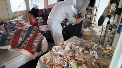 Evden 550 kilo plastik şişe çıktı