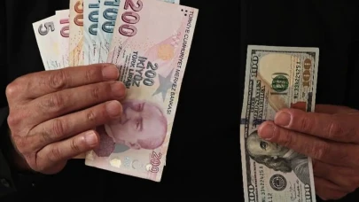 Piyasanın sene sonu dolar/TL beklentisi yükseldi