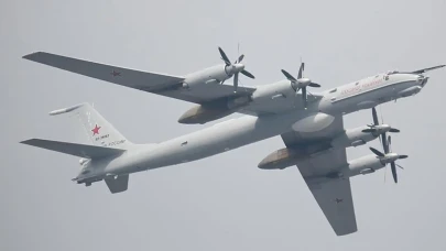 Rus Füze Taşıyıcısı Japon Denizi Üzerinde Uçuş Gerçekleştirdi