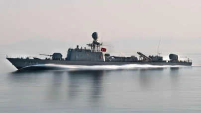 Türkiye dost ülkeye hibe etti: TCG Volkan göreve başladı