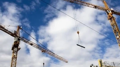 Türkiye'nin inşaat devlerindendi resmen iflas etti