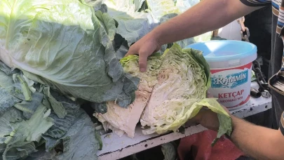 Pazar esnafı: Vatandaşın alım gücü düştü, lahanayı çeyrek alıyor