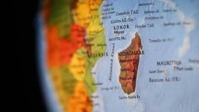 İsyan dalgası Madagaskar’a ulaştı: Ordu devrede, sokağa çıkma yasağı ilan edildi