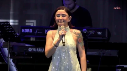 Melek Mosso: Çağdaş bir Türk kadını olarak canımın istediğini giyeceğim