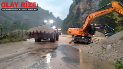 Doğu Karadeniz'de sel felaketi, İkizdere'de yollar ulaşıma kapandı, şimdi açıldı