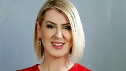 Sevda Türküsev, Pınar Altuğ’un yoga fotoğrafını hedef aldı: “Güzel bir kadın değil”