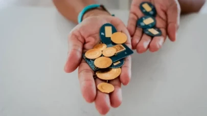 Altın fiyatları Fed faiz kararı sonrası geri çekildi: Bugün gram, çeyrek, Cumhuriyet altını ne kadar?