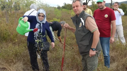 Alzehimer Evi sakinleri yanan yerlere hayat verdi
