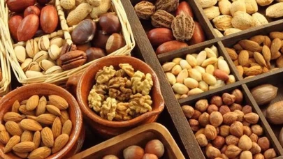 Kuru Yemiş Fiyatları Rekor Seviyeye Ulaştı: Antep Fıstığı ve Ceviz Pahalılığıyla Dikkat Çekiyor!