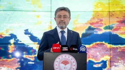 Bakan Yumaklı son durumu açıkladı... 2 noktada yangınlar kontrol altında