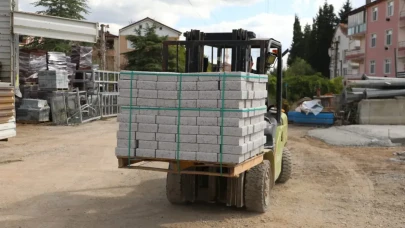 Başkan Hürriyet, Fen İşleri Müdürlüğü'nü ziyaret etti