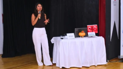 Bayraklı'da uzun ve kaliteli yaşamın anahtarları verildi!